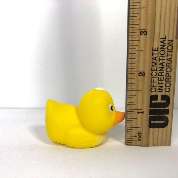 cititoy yellow rubber duck white hair and chest 1.5 inches vntage 90s - Picture 6 of 9